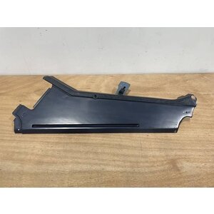 FOAM STRIP ASSY FRT RH P/N: D2511227600000 S/N: SI018033