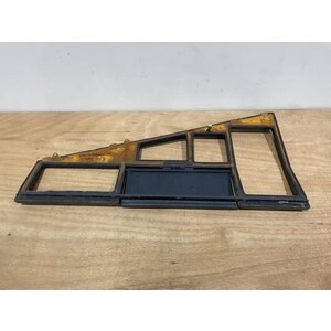 INSERT ASSY 101VU P/N: D2511308000000 S/N: SI029039