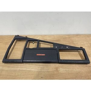 INSERT ASSY 101VU P/N: D2511308000000 S/N: SI029040