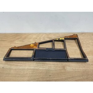 INSERT ASSY 101VU P/N: D2511308000000 S/N: SI029040