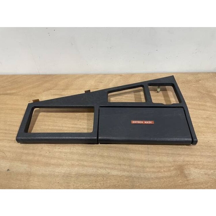 INSERT ASSY 700VU P/N: D2511308400000 S/N: SI048040