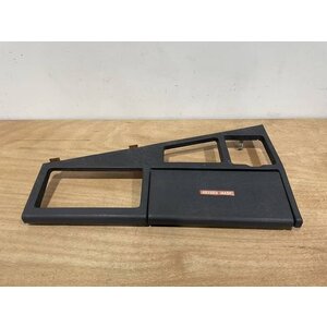 INSERT ASSY 700VU P/N: D2511308400000 S/N: SI048041