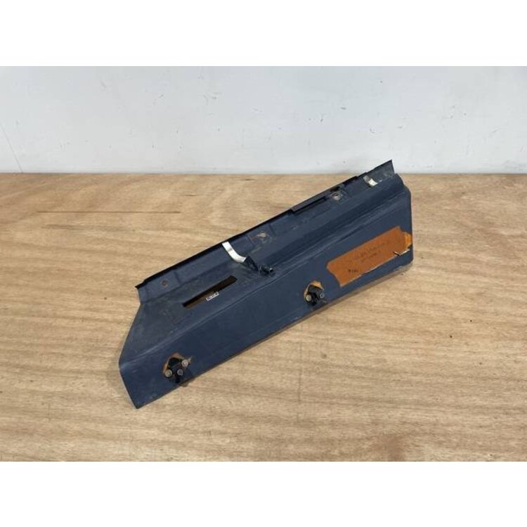 PANEL ASSY FRONT RH P/N: D2511224600100 S/N: SI043046