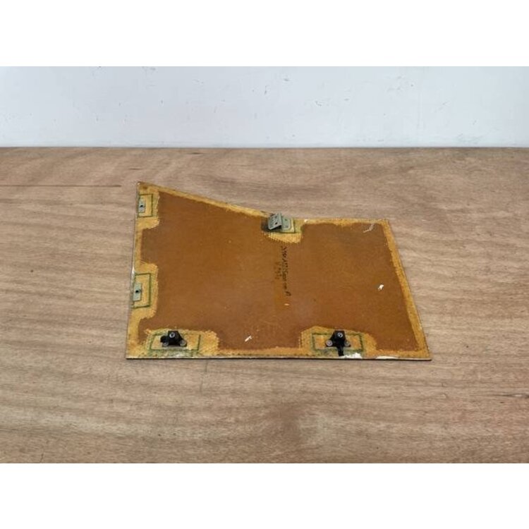 PANEL ASSY FWD RUD RH CPT P/N: D2511222500000 S/N: SI023051