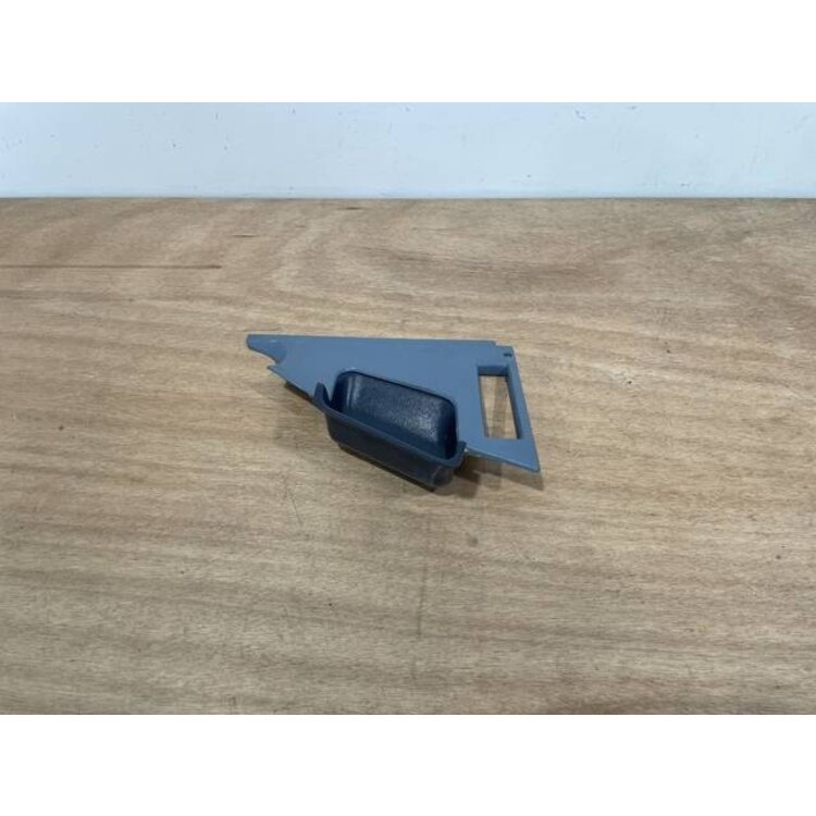 PANEL ASSY GRIP LH P/N: D2511310200000 S/N: SI007036