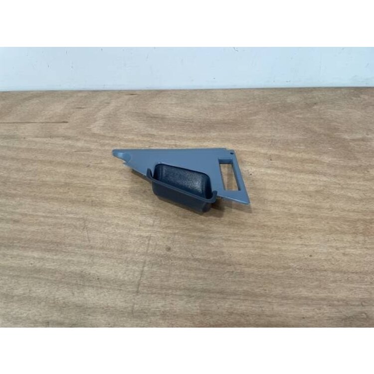 PANEL ASSY GRIP LH P/N: D2511310200000 S/N: SI007037