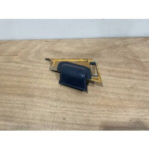 PANEL ASSY GRIP RH P/N: D2511310200100 S/N: SI016036