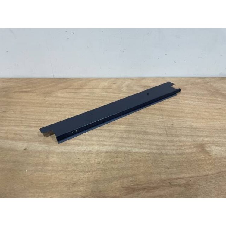 PANEL ASSY LATLH P/N: D2511232900000 S/N: SI028048