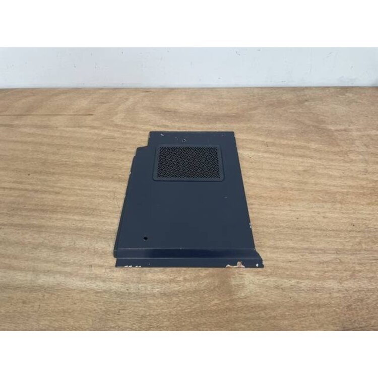 CLOSING PANEL LH P/N: D2511220800000 S/N: SI020038