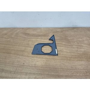 COVER ASSY LAT RH P/N: D2511155900100 S/N: SI065040