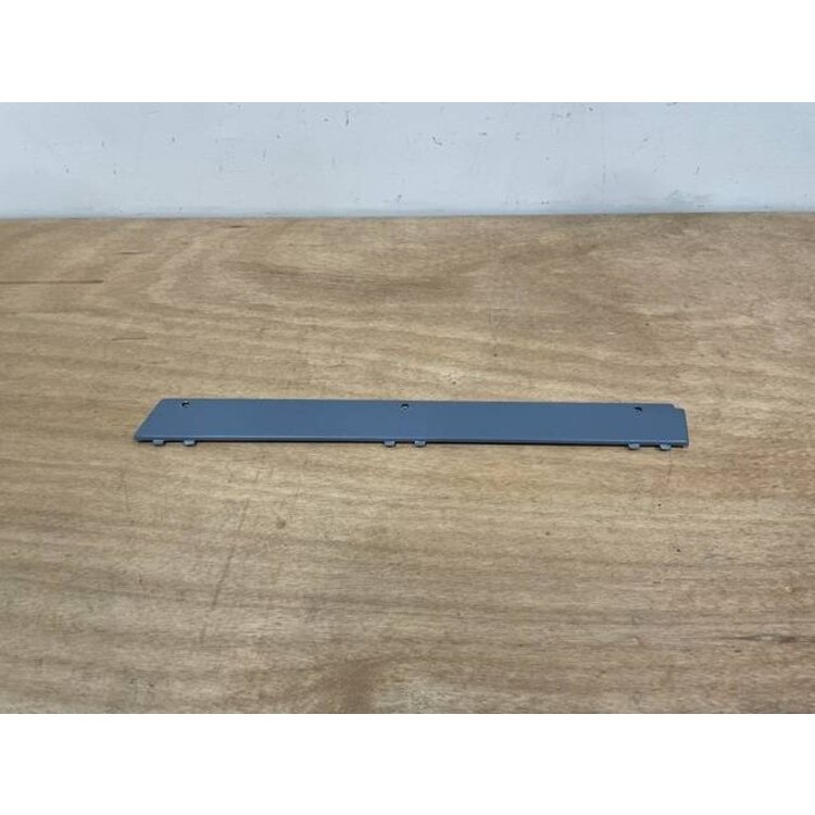 COVER LH P/N: D2511233500000 S/N: SI055038