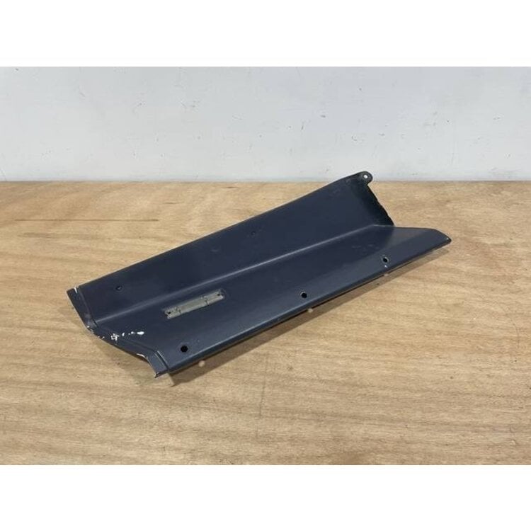 PANEL ASSY FRONT RH P/N: D2511224600100 S/N: SI043048