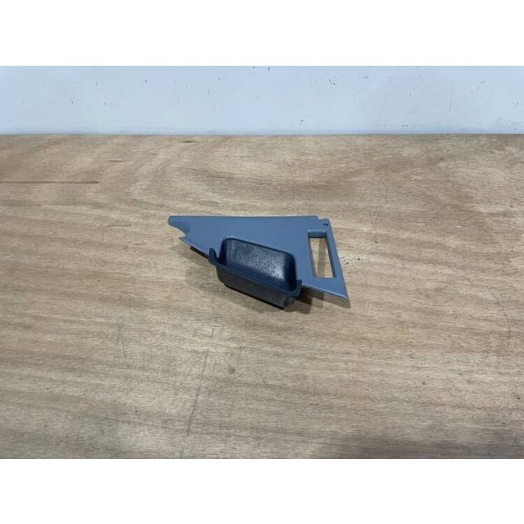 PANEL ASSY GRIP LH P/N: D2511310200000 S/N: SI007038