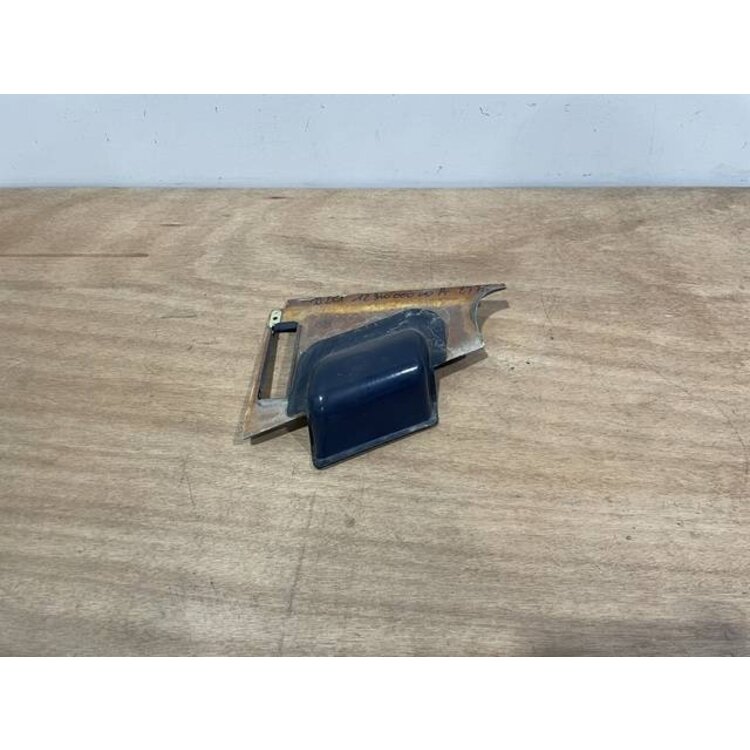 PANEL ASSY GRIP LH P/N: D2511310200000 S/N: SI007038