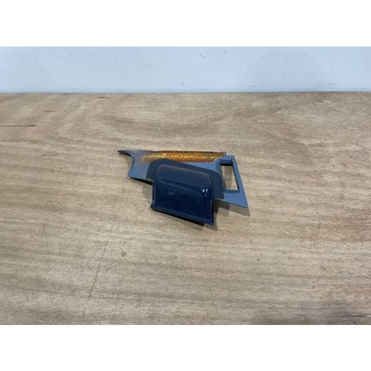 PANEL ASSY GRIP RH P/N: D2511310200100 S/N: SI016038