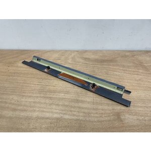 PANEL ASSY LATLH P/N: D2511232900000 S/N: SI028049