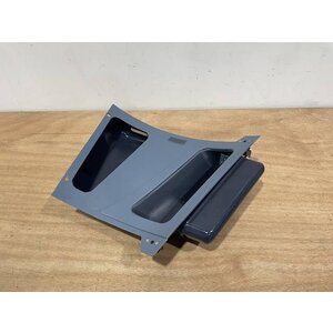 PANEL ASSY RH ESCAPE ROPE PANEL S/N SI011032 PANEL ASSY RH ESCAPE ROPE PANEL S/N SI011032