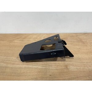 PLATE ASSY RH 18VU S/N SI049034