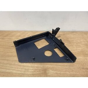 PLATE ASSY RH 18VU P/N: D2511156600300 S/N: SI049035
