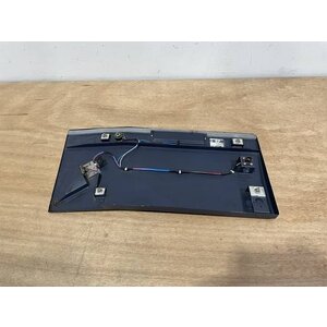FLOOD LIGHT UNIT FIRST OFFICER P/N: 2LA005543-10 S/N: 930