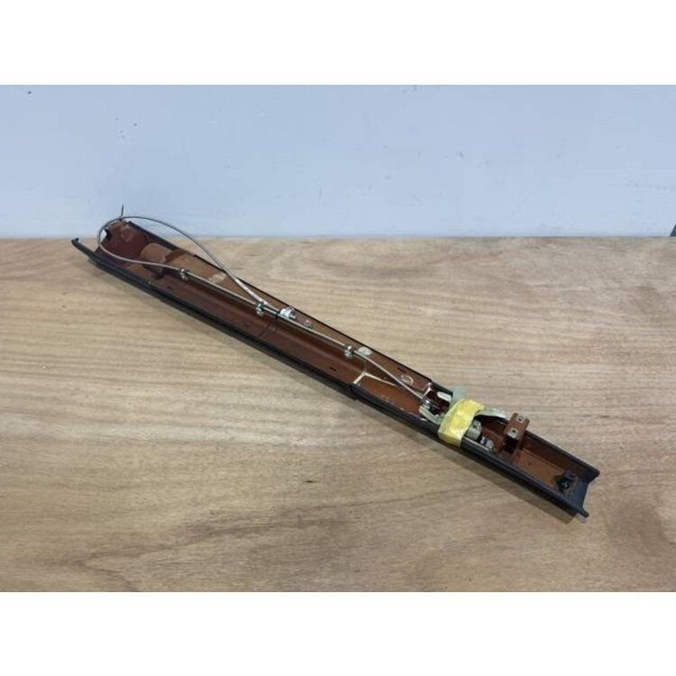 BAND ASSY RH P/N: D2511310400000 S/N: SI017048