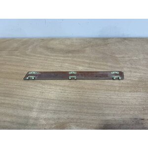 COVER RH P/N: D2511233500100 S/N: SI060049