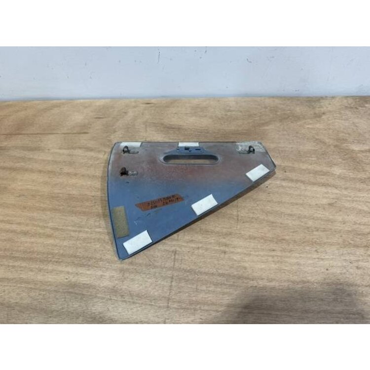 DOOR ASSY RH P/N: D2511231800000 S/N: SI012041