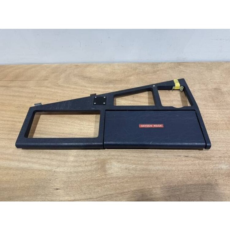 INSERT ASSY 700VU P/N: D2511308400000 S/N: SI048044