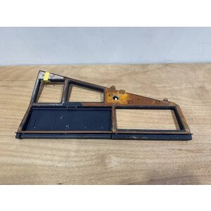 INSERT ASSY 700VU P/N: D2511308400000 S/N: SI048044