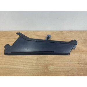 FOAM STRIP ASSY FRT RH P/N: D2511227600000 S/N: SI018037