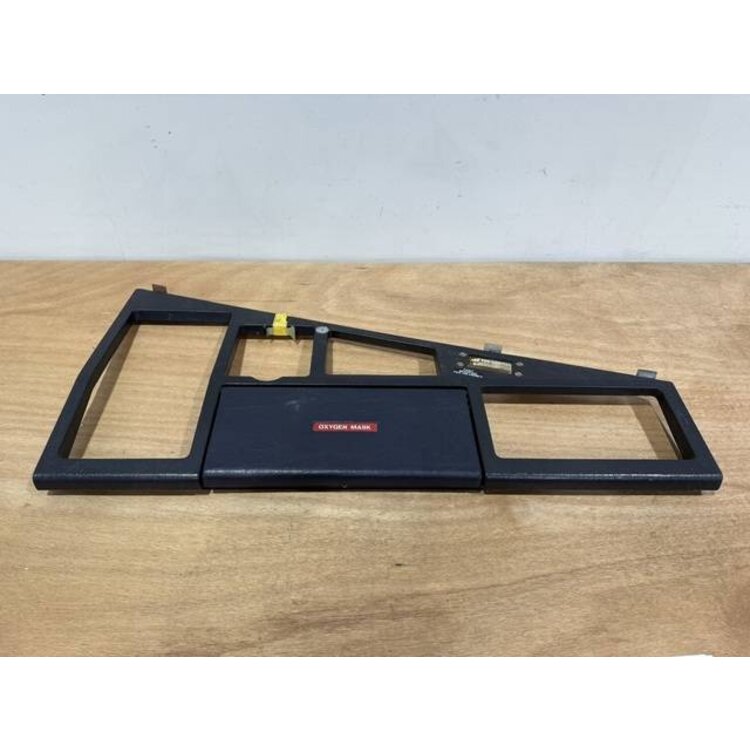 INSERT ASSY 101VU P/N: D2511308000000 S/N: SI029043