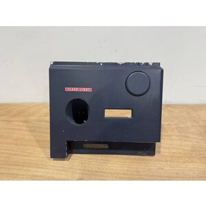 PANEL ASSY FRT LAT RH P/N: D2511374200100 S/N: SI038037