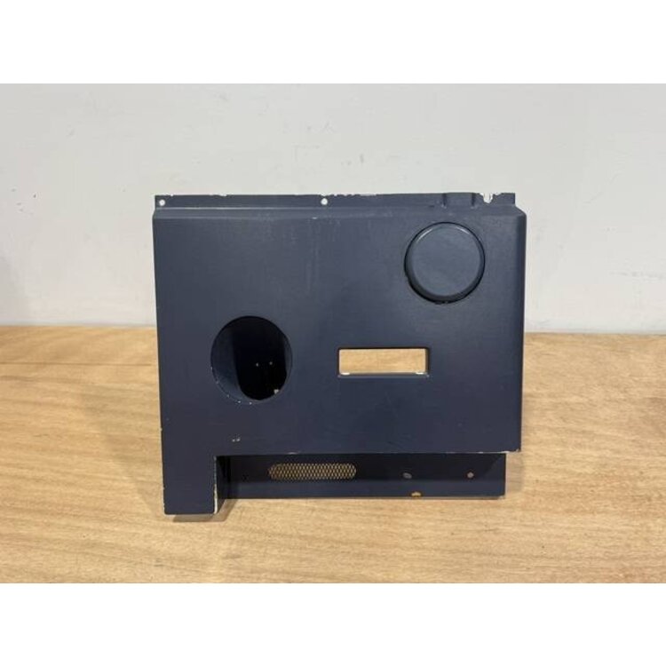 PANEL ASSY FRT LAT RH P/N: D2511374200100 S/N: SI038038