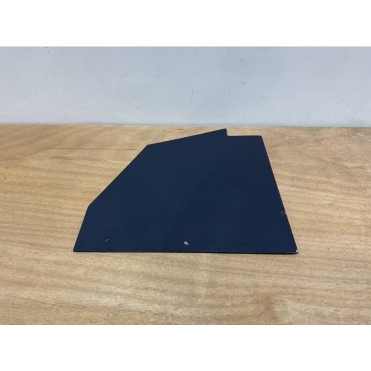 PANEL ASSY FWD RUD RH FO P/N: D2511222300100 S/N: SI039055