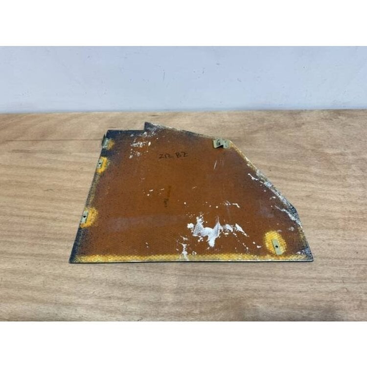 PANEL ASSY FWD RUD RH FO P/N: D2511222300100 S/N: SI039055