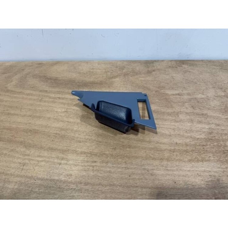 PANEL ASSY GRIP LH P/N: D2511310200000 S/N: SI007040