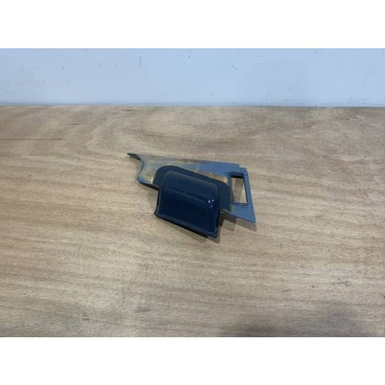 PANEL ASSY GRIP RH P/N: D2511310200100 S/N: SI016040