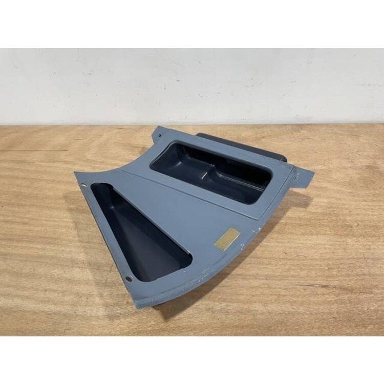 PANEL ASSY LH ESCAPE ROPE PANEL P/N: D2511229700000 S/N: SI002032