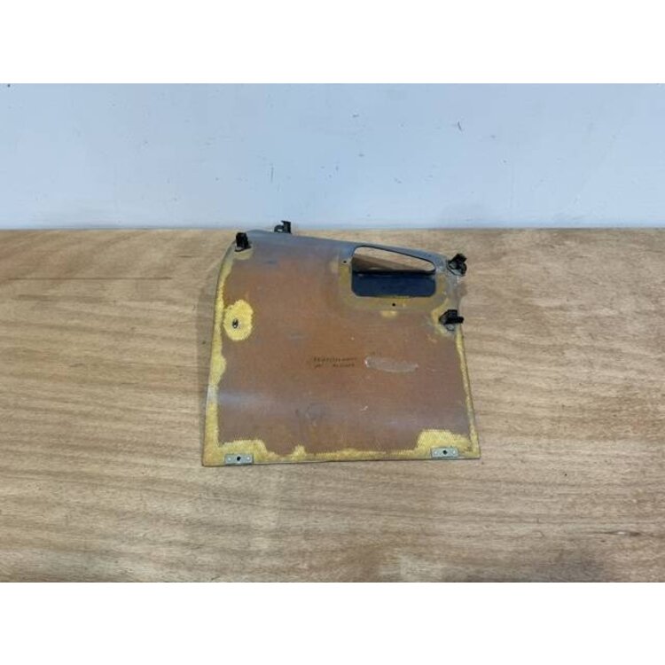 PANEL ASSY LH FOAM GRIP PANEL P/N: D2511231600000 S/N: SI005041