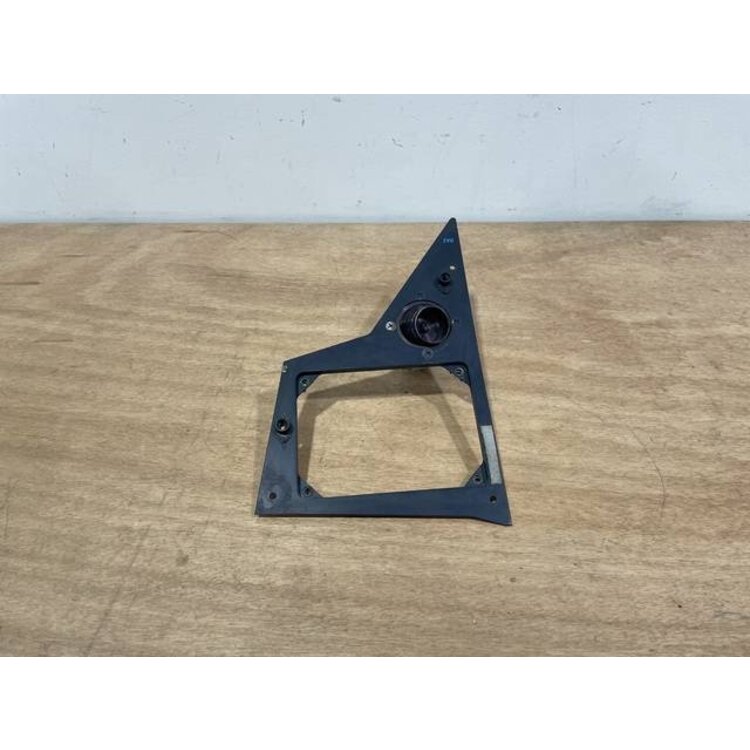 PLATE FRONT 2VU P/N: D9251276500000 S/N: PB10027