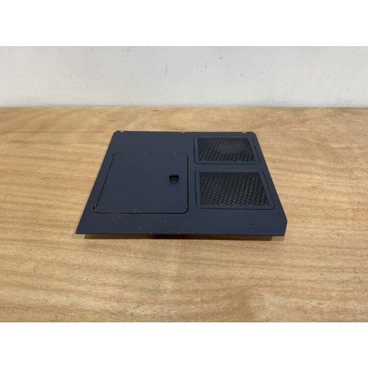 PANEL ASSY REAR RH P/N: D2511218000000 S/N: SI035037