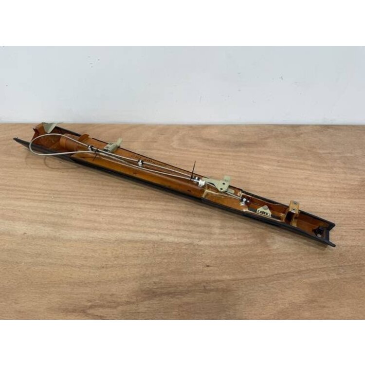BAND ASSY RH P/N: D2511310400000 S/N: SI017049