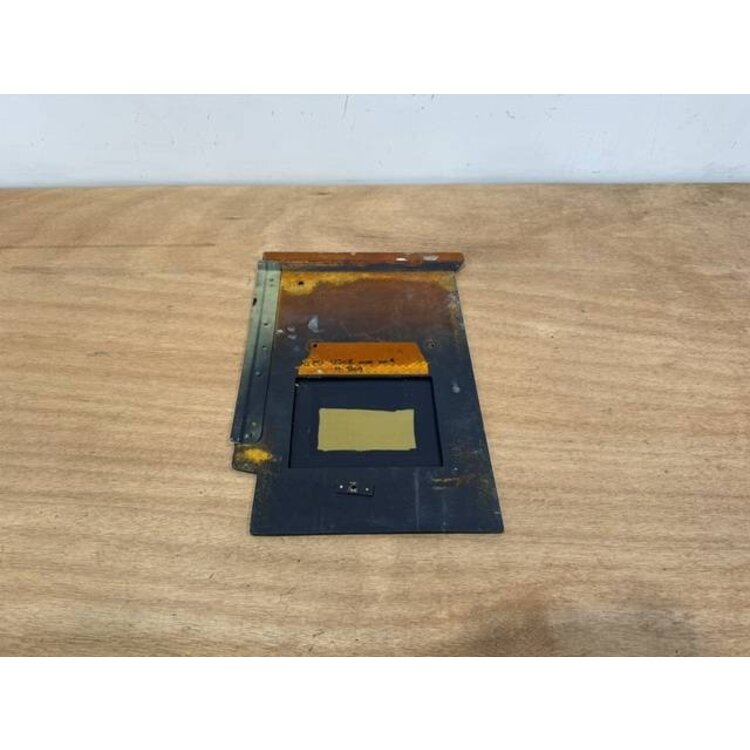 CLOSING PANEL LH P/N: D2511220800000 S/N: SI020043