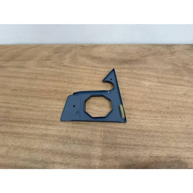 COVER ASSY LAT RH P/N: D2511155900100 S/N: SI065043