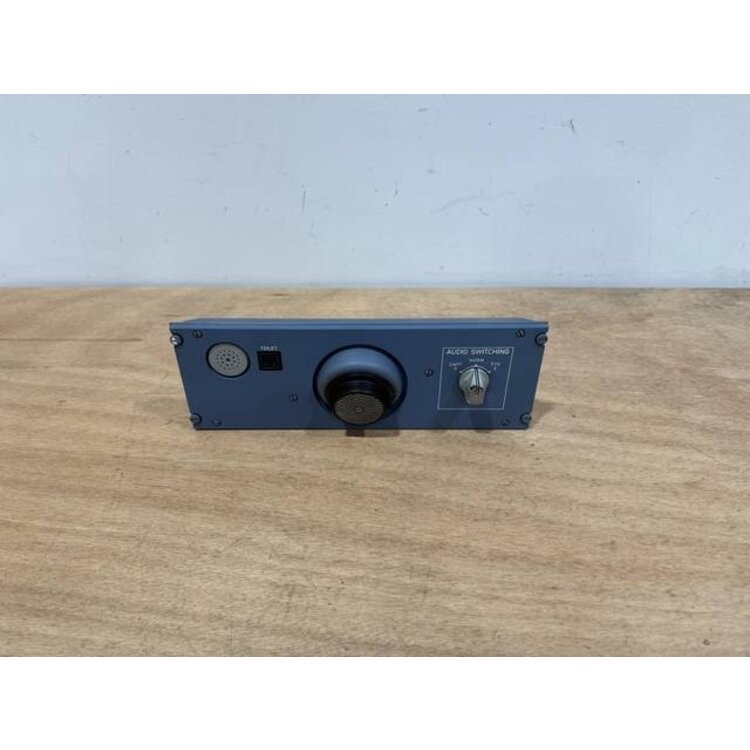 48VU AUDIO SWITCHING PANEL P/N: D9251501600000 S/N: PB12036