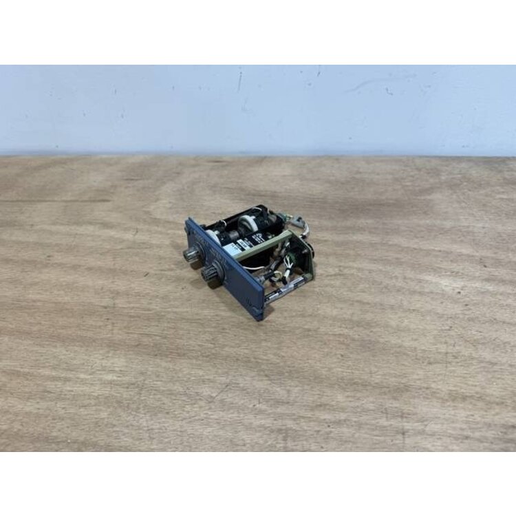 111VU FLOOD LIGHT PANEL P/N: D9251504600000 S/N: PB12036