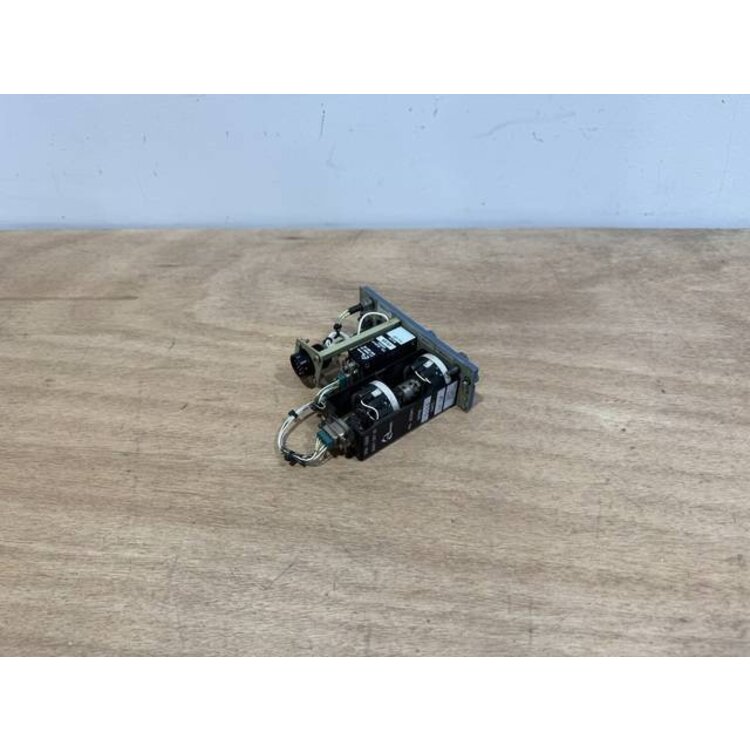 111VU FLOOD LIGHT PANEL P/N: D9251504600000 S/N: PB12036