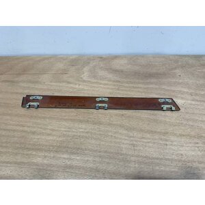 COVER LH P/N: D2511233500000 S/N: SI055040