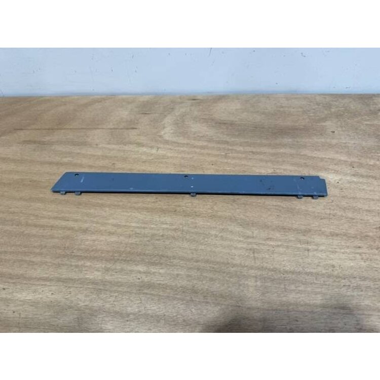 COVER LH P/N: D2511233500000 S/N: SI055041