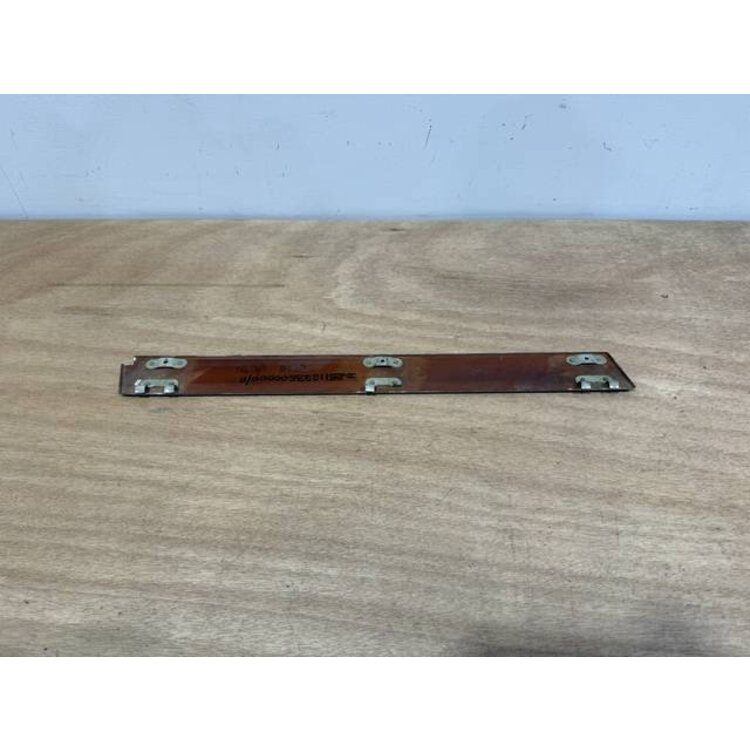 COVER LH P/N: D2511233500000 S/N: SI055041